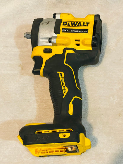 DEWALT ATOMIC 20V Brushless 3/8 in.Variable Speed Impact Wrench (Tool Only)